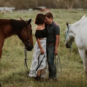 Meet your Posher, Arielle